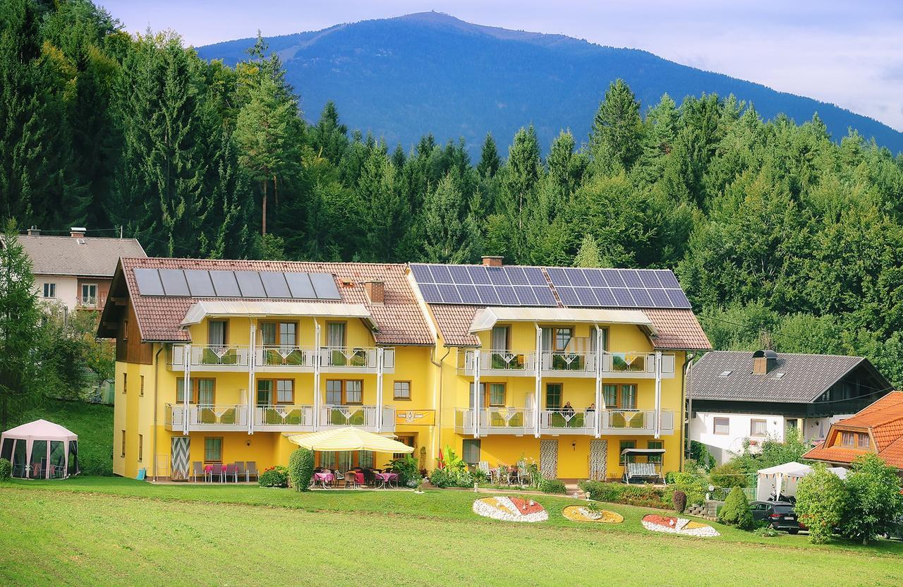 Gaestehaus Goetz Drobollach am Faakersee Dış mekan fotoğraf