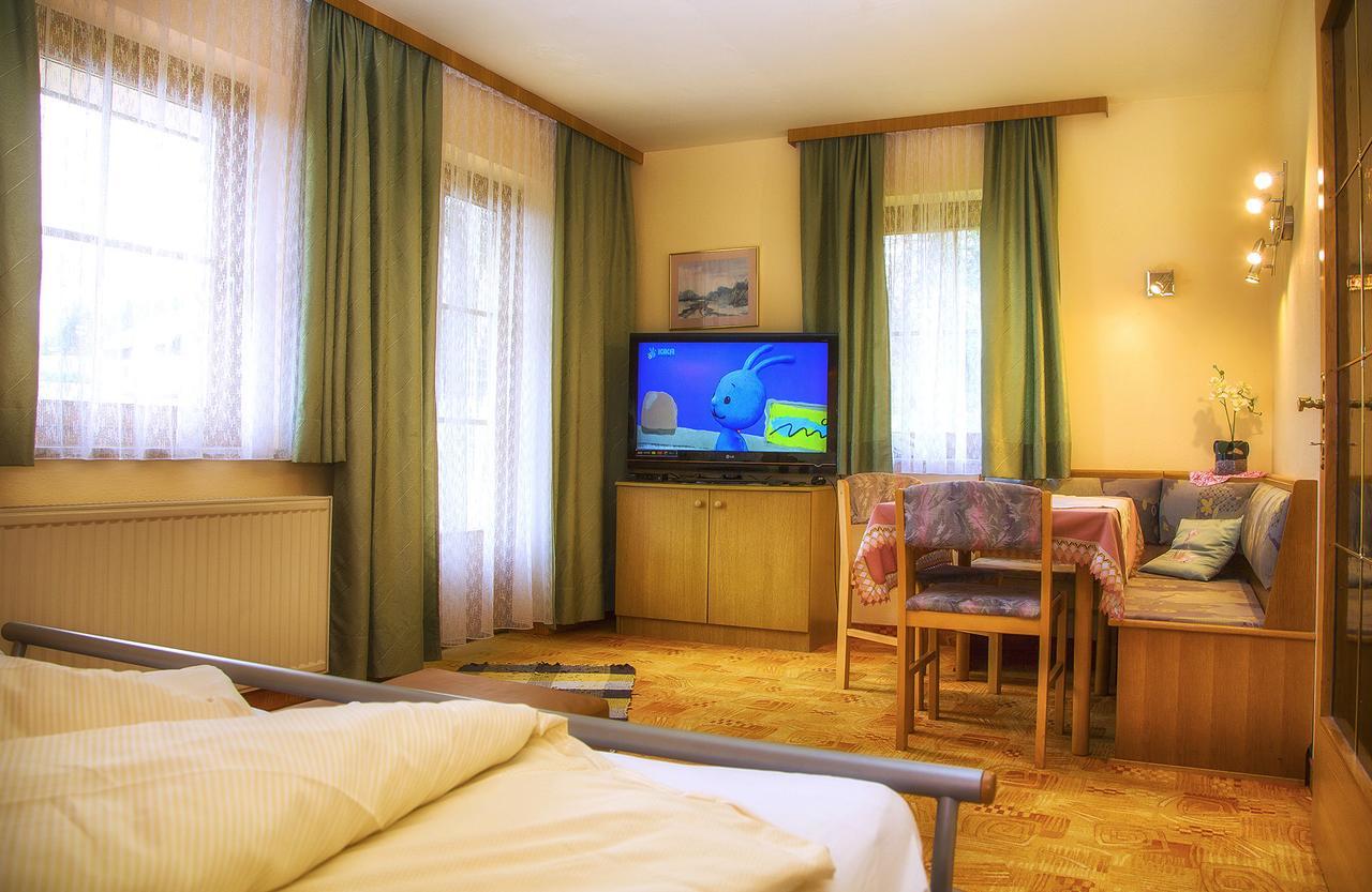 Gaestehaus Goetz Drobollach am Faakersee Dış mekan fotoğraf