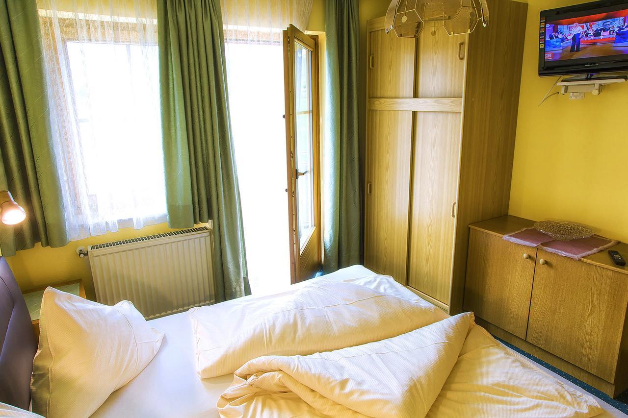 Gaestehaus Goetz Drobollach am Faakersee Dış mekan fotoğraf